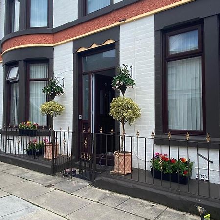 Surescape House Liverpool Exterior foto