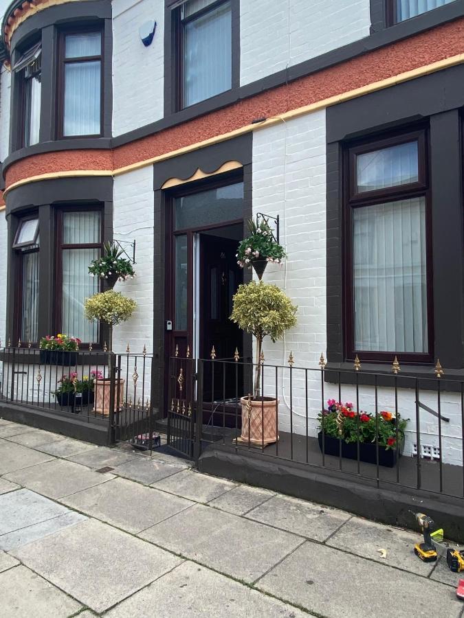 Surescape House Liverpool Exterior foto